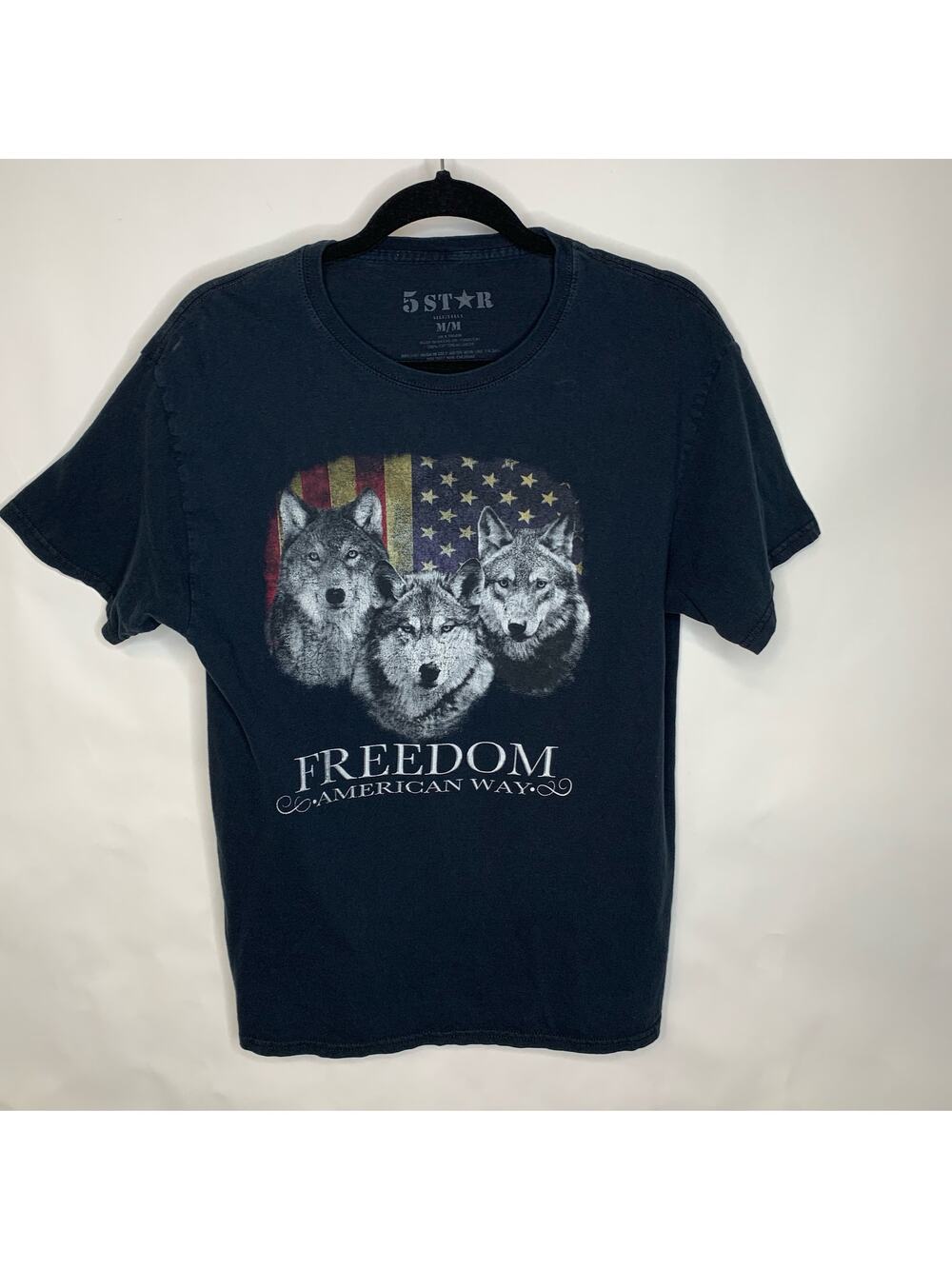 Five Star Graphic Tee T Shirt Black Wolves Freedom American Way Sz Medium